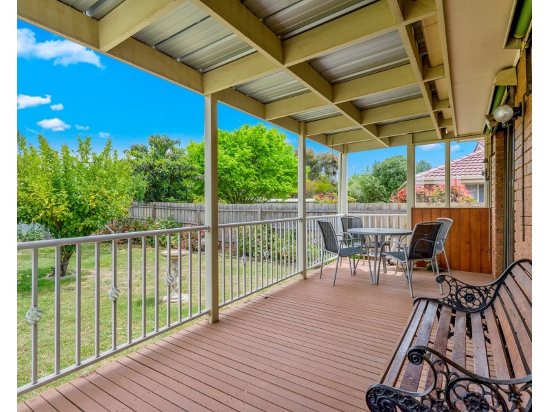 1 Linda Drive, Bacchus Marsh VIC 3340