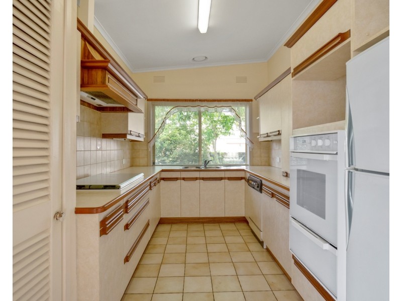 18 Malcolm Street, Bacchus Marsh VIC 3340