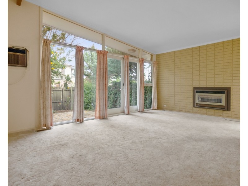 18 Malcolm Street, Bacchus Marsh VIC 3340