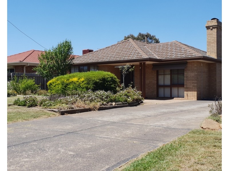 4 Fitzroy Street, Bacchus Marsh VIC 3340