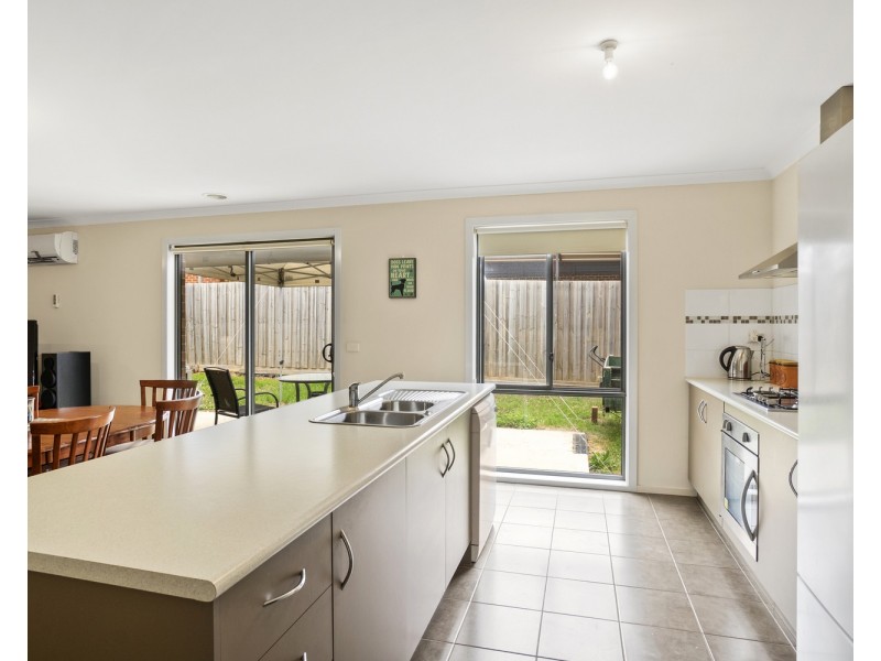 10 Ryder Close, Bacchus Marsh VIC 3340