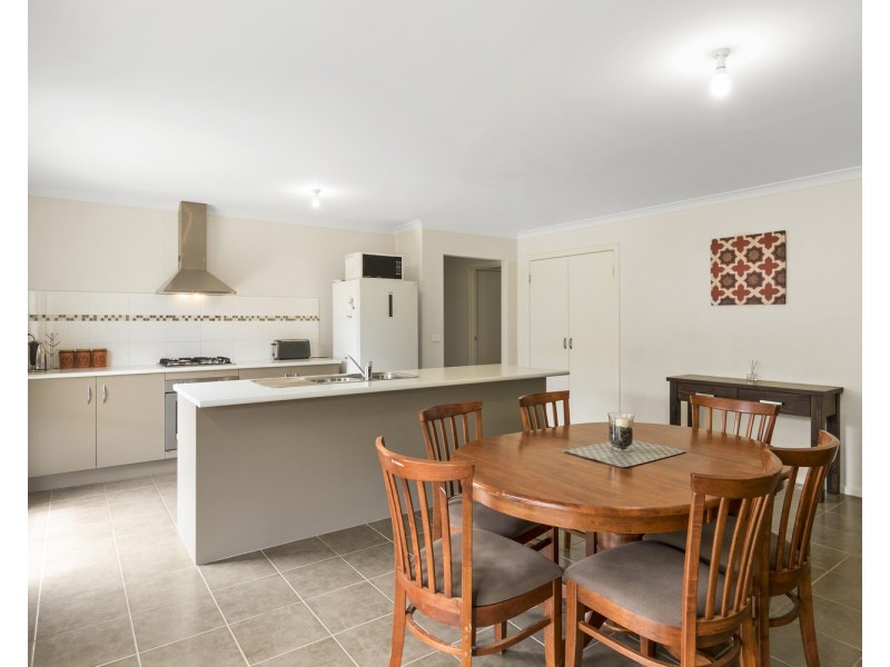 10 Ryder Close, Bacchus Marsh VIC 3340