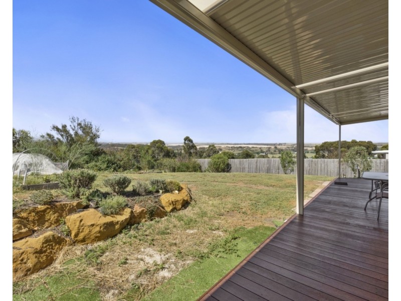 59 Darley Drive, Bacchus Marsh VIC 3340