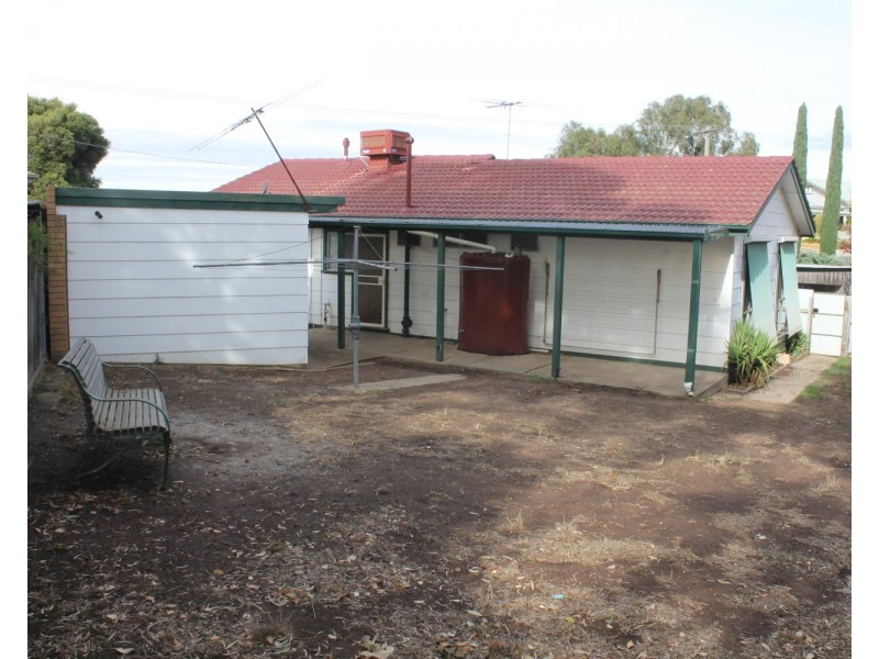 15 Shea Street, Bacchus Marsh VIC 3340