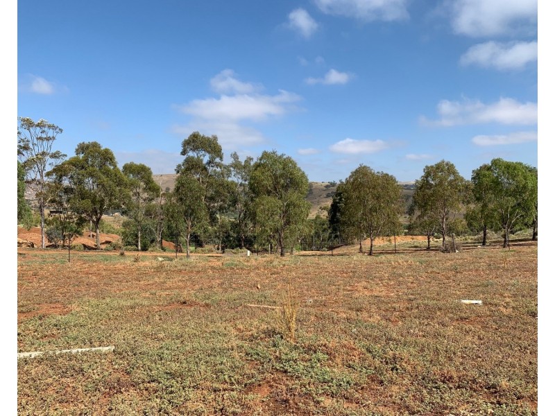 68 Calderwood Road, Maddingley VIC 3340