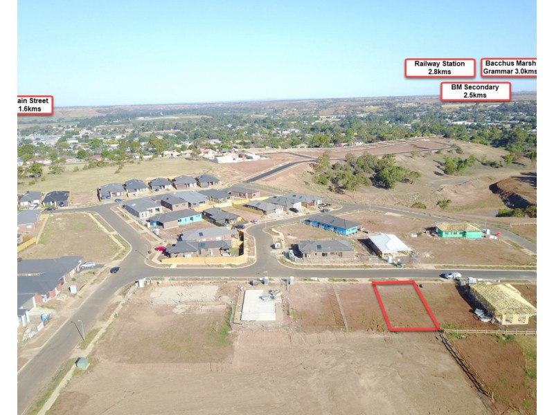 10 Sublime Point Road, Bacchus Marsh VIC 3340
