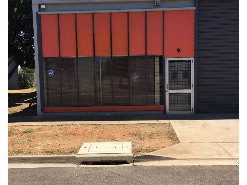 Fact 9/8-10 Norton Drive, Melton VIC 3337