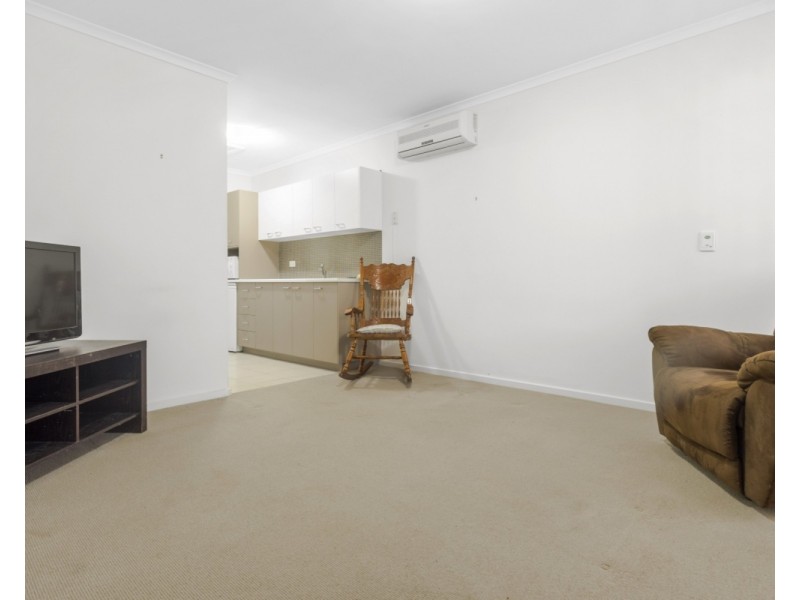 16/96 Gisborne Road, Bacchus Marsh VIC 3340