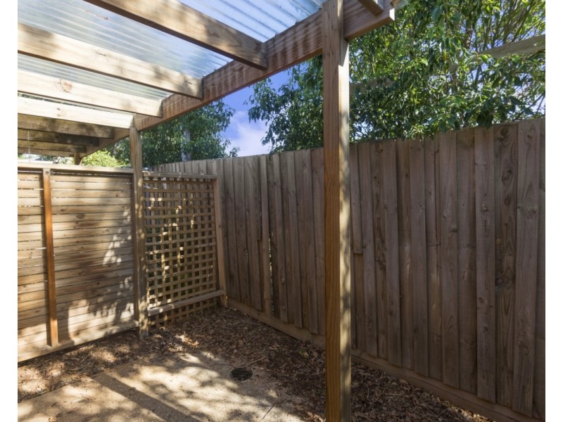 16/96 Gisborne Road, Bacchus Marsh VIC 3340