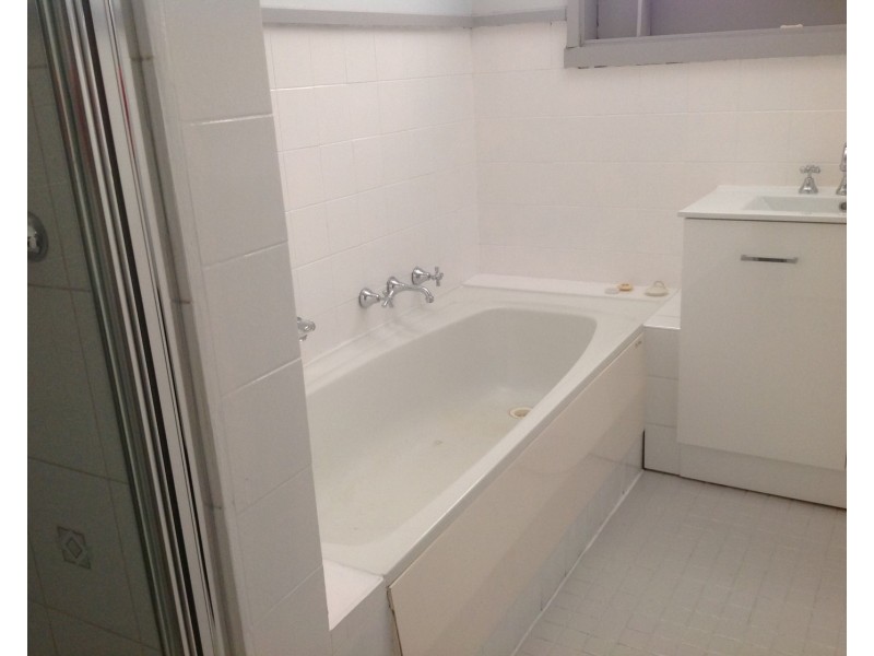 2/10 Mitchell Court, Bacchus Marsh VIC 3340