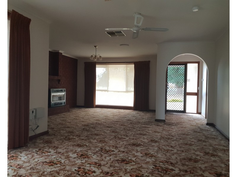 57 Robertsons Road, Bacchus Marsh VIC 3340