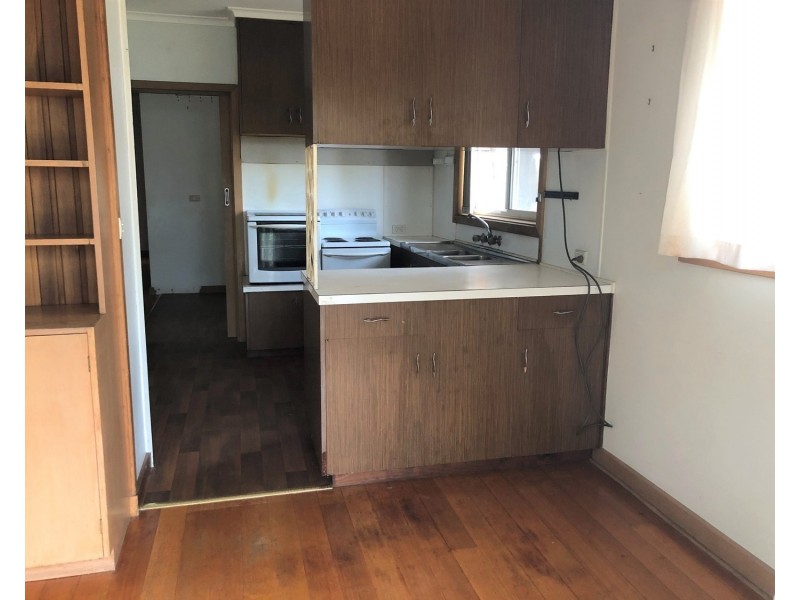 13 Lerderderg Street, Bacchus Marsh VIC 3340