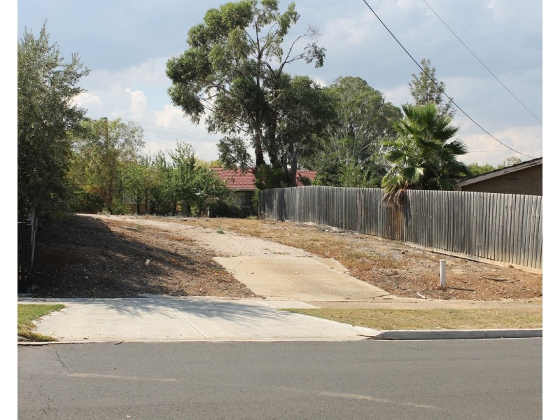 6 Dugdale Street, Bacchus Marsh VIC 3340