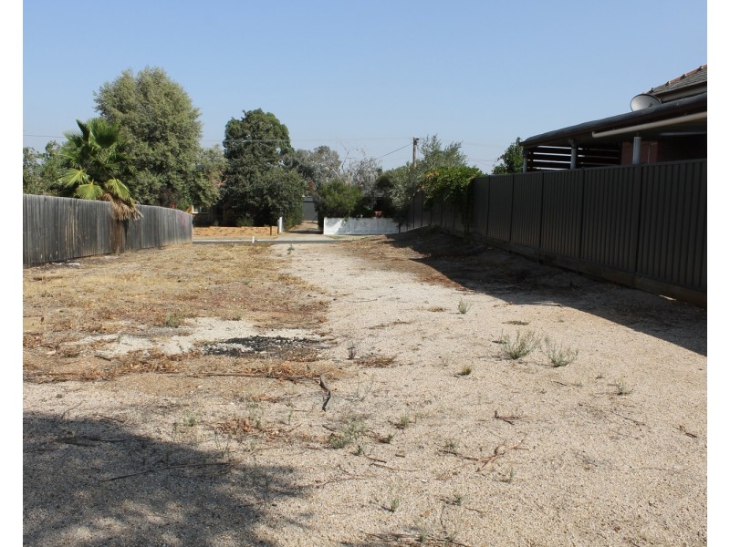 6 Dugdale Street, Bacchus Marsh VIC 3340