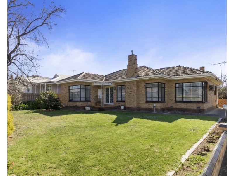 18 McFarland Street, Bacchus Marsh VIC 3340