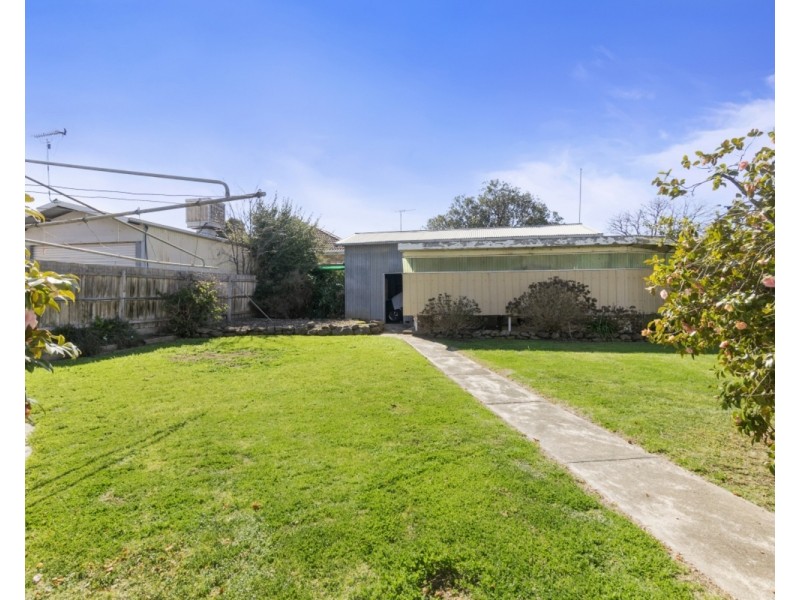 18 McFarland Street, Bacchus Marsh VIC 3340