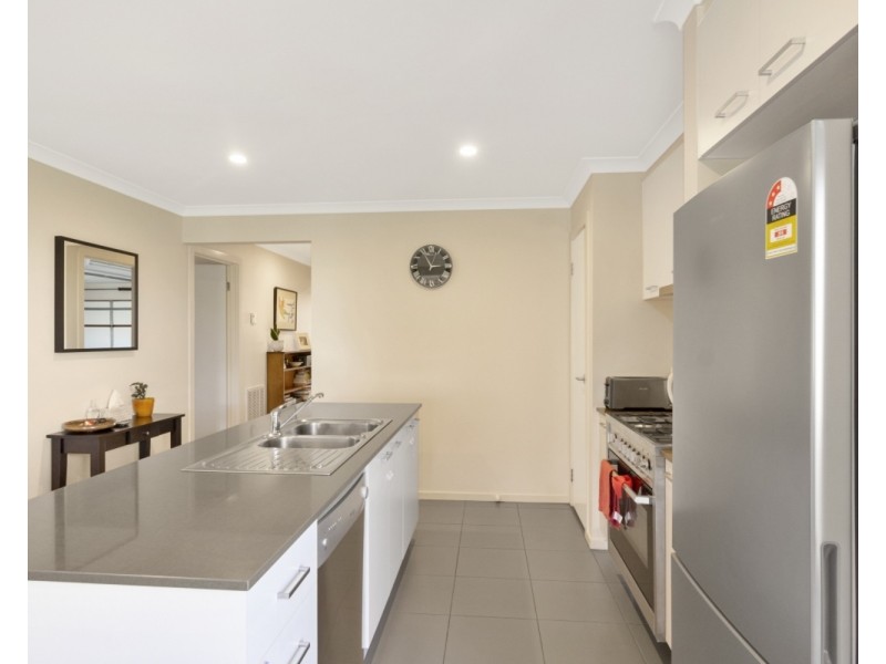 7 Pratia Close, Bacchus Marsh VIC 3340