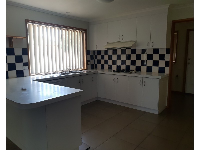 24 Ryans Court, Bacchus Marsh VIC 3340