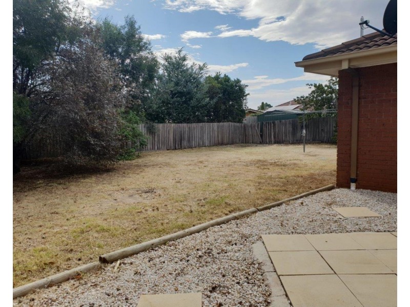 24 Ryans Court, Bacchus Marsh VIC 3340