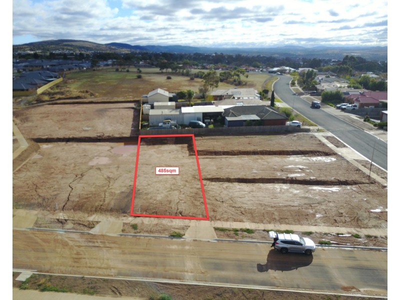 54 Bird Avenue, Bacchus Marsh VIC 3340