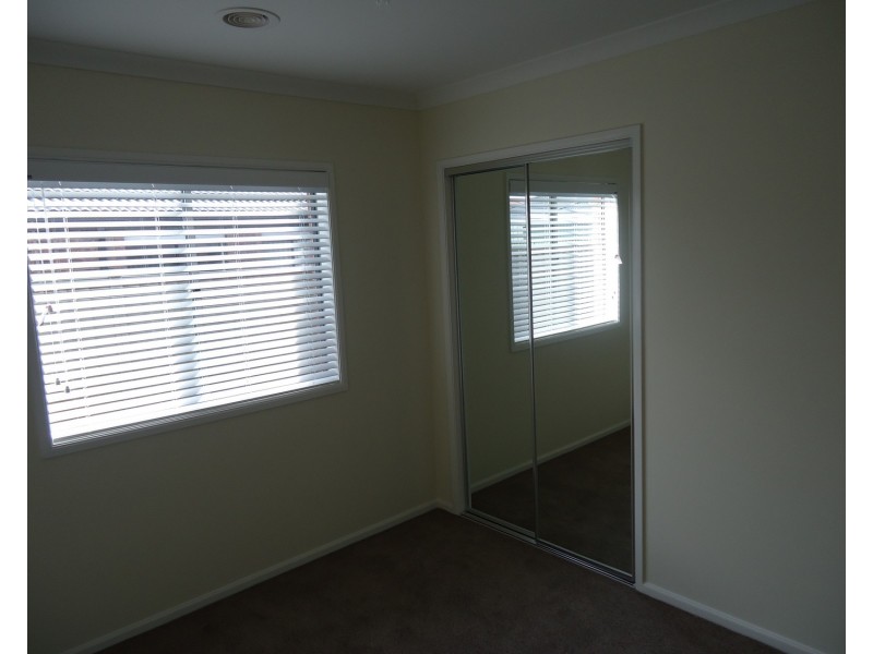 10a Ologhlen Street, Wyndham Vale VIC 3024