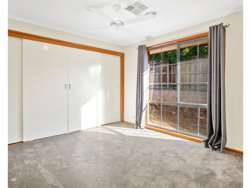 27 Horder Crescent, Darley VIC 3340
