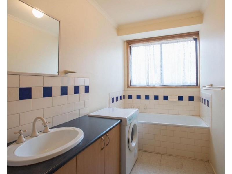 62 Jonathan Drive, Bacchus Marsh VIC 3340