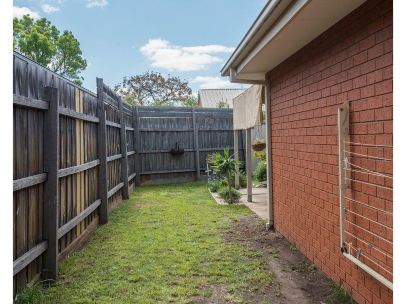 62 Jonathan Drive, Bacchus Marsh VIC 3340