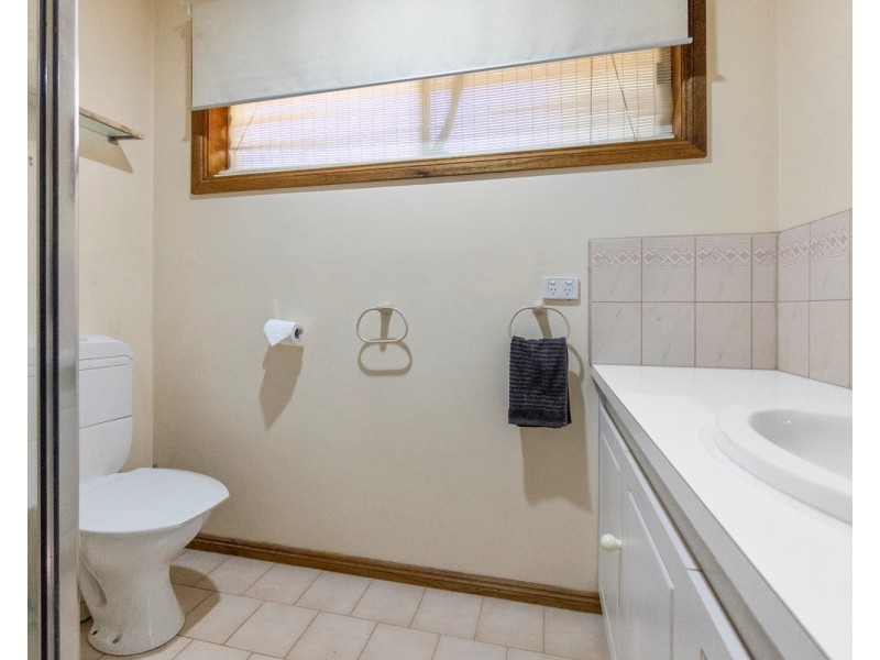 2 Tulloch Court, Bacchus Marsh VIC 3340