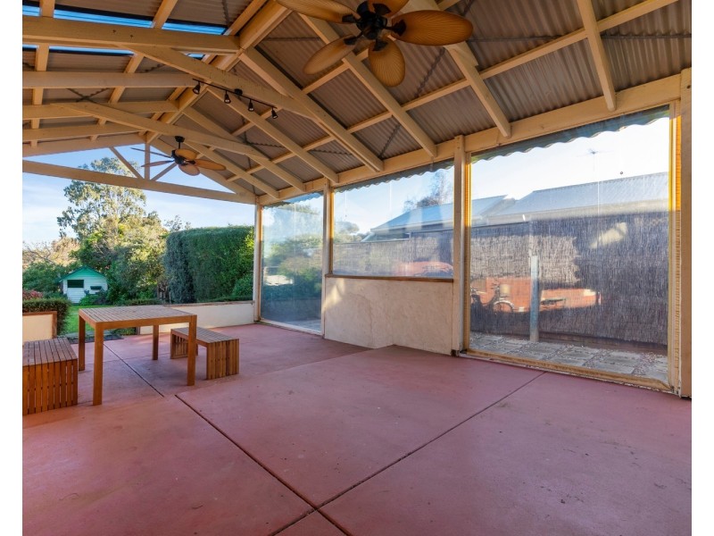 2 Tulloch Court, Bacchus Marsh VIC 3340