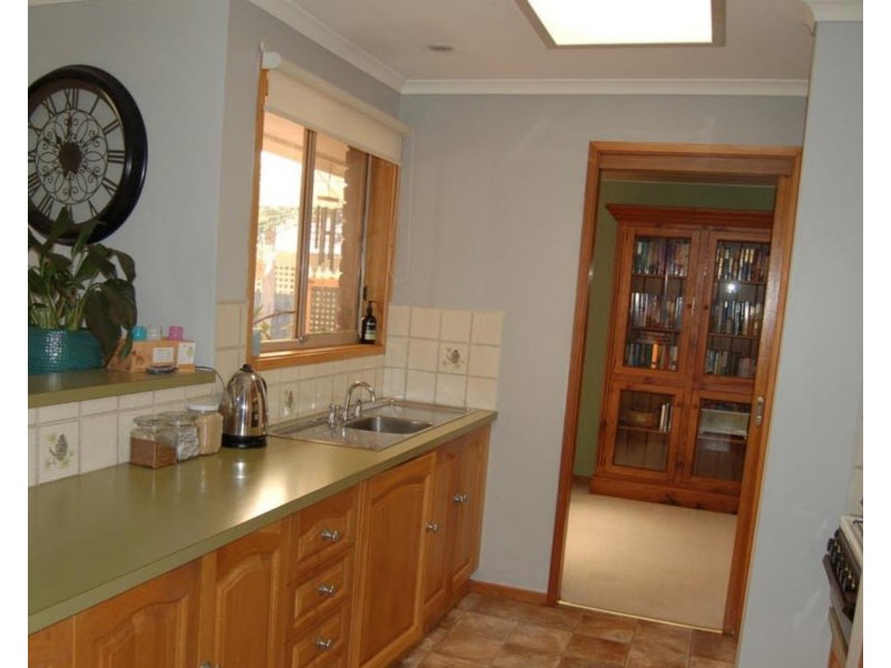 5 Linda Drive, Bacchus Marsh VIC 3340