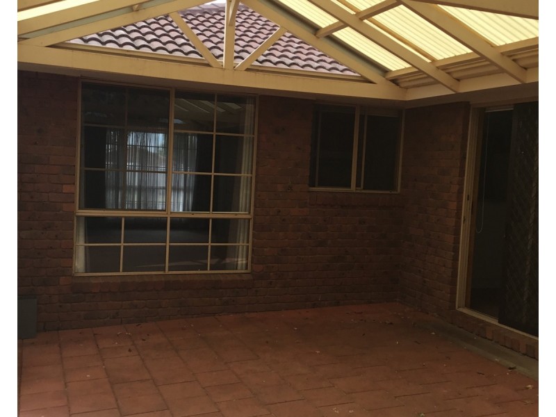 5 Linda Drive, Bacchus Marsh VIC 3340