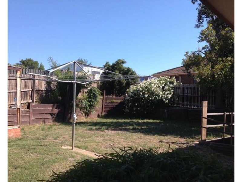 32 Jonathon Drive, Bacchus Marsh VIC 3340