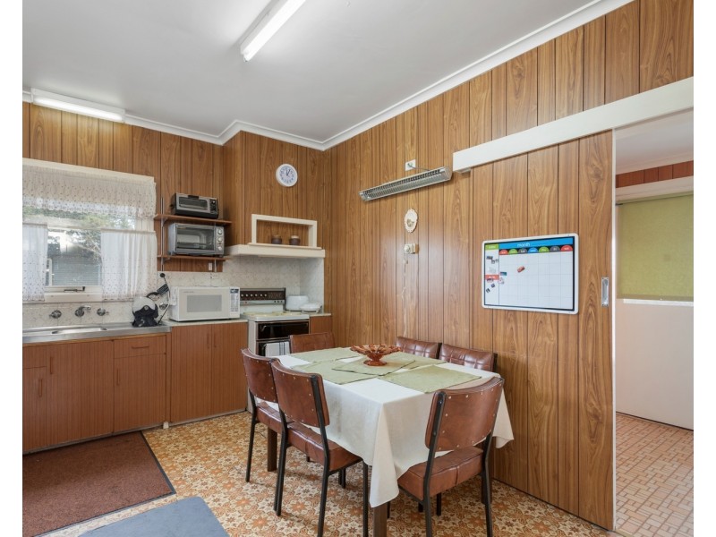 4 Morton Street, Bacchus Marsh VIC 3340