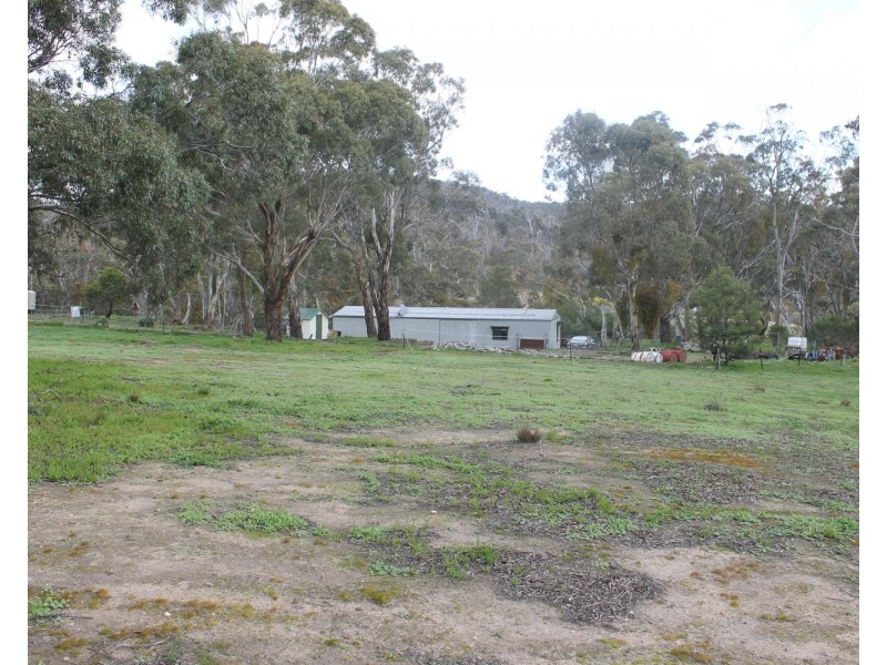 560 Reids Road, Rowsley VIC 3340