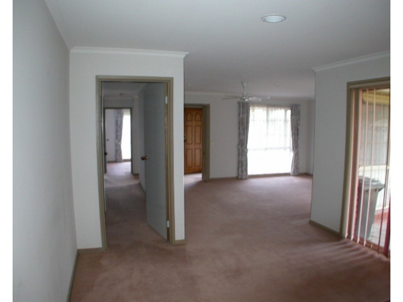 58 Underbank Boulevard, Bacchus Marsh VIC 3340