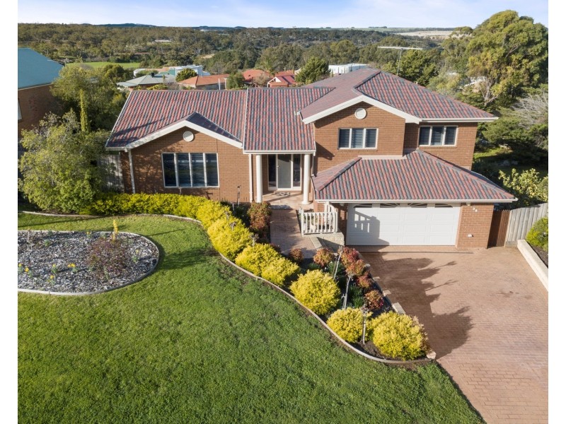 38 Links Road, Darley VIC 3340