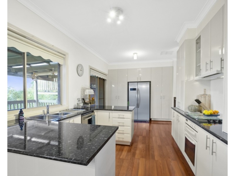 38 Links Road, Darley VIC 3340