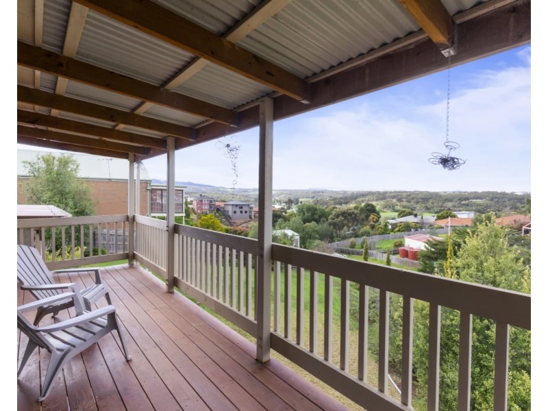 38 Links Road, Darley VIC 3340