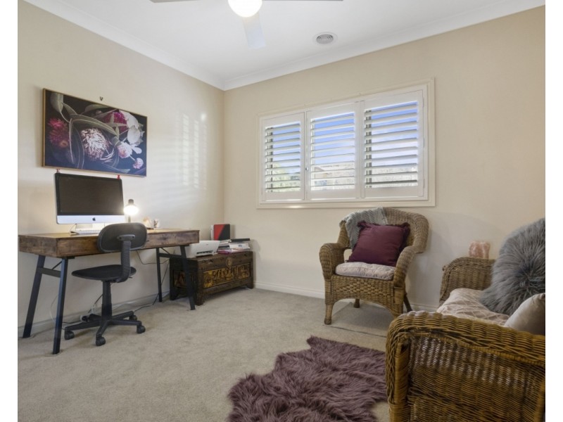 38 Links Road, Darley VIC 3340