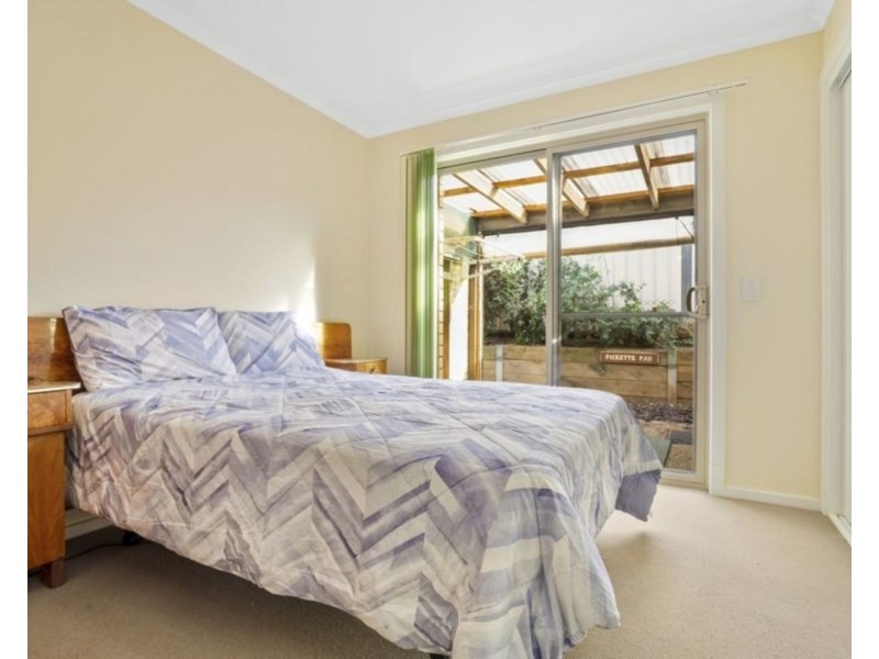 6/96 Gisborne Road, Bacchus Marsh VIC 3340