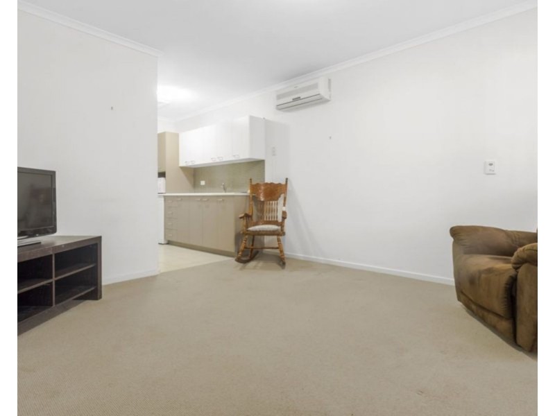 16/96 Gisborne Road, Bacchus Marsh VIC 3340