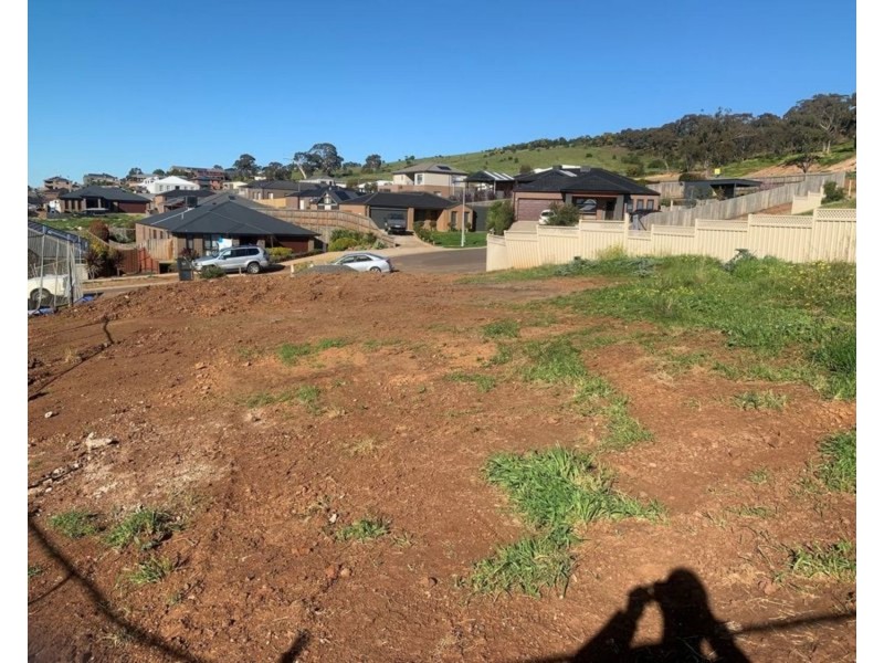 24 Myers Street, Darley VIC 3340