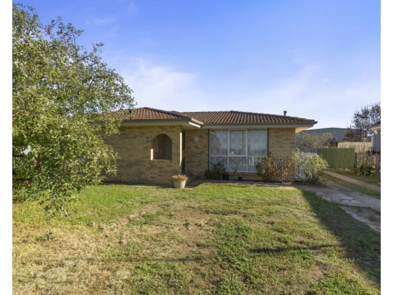 19 Osborne Street, Maddingley VIC 3340