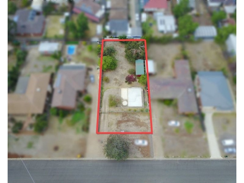 10 Moore Street, Bacchus Marsh VIC 3340