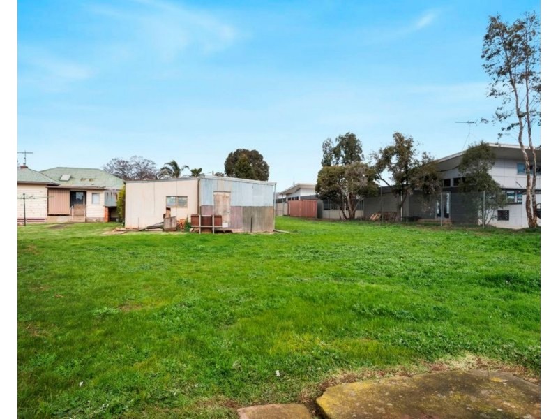 4 Morton Street, Bacchus Marsh VIC 3340