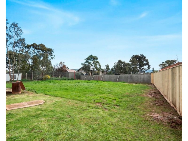 4 Morton Street, Bacchus Marsh VIC 3340