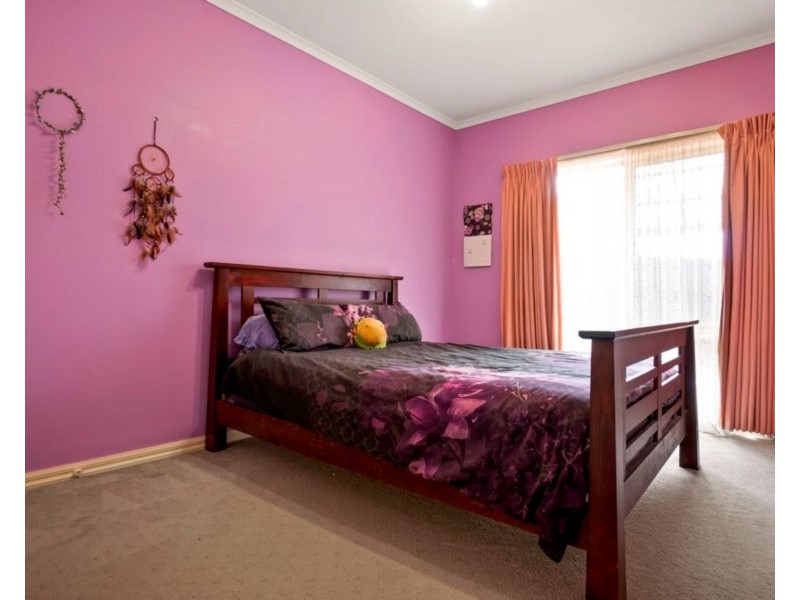 27 Moore Street, Maddingley VIC 3340