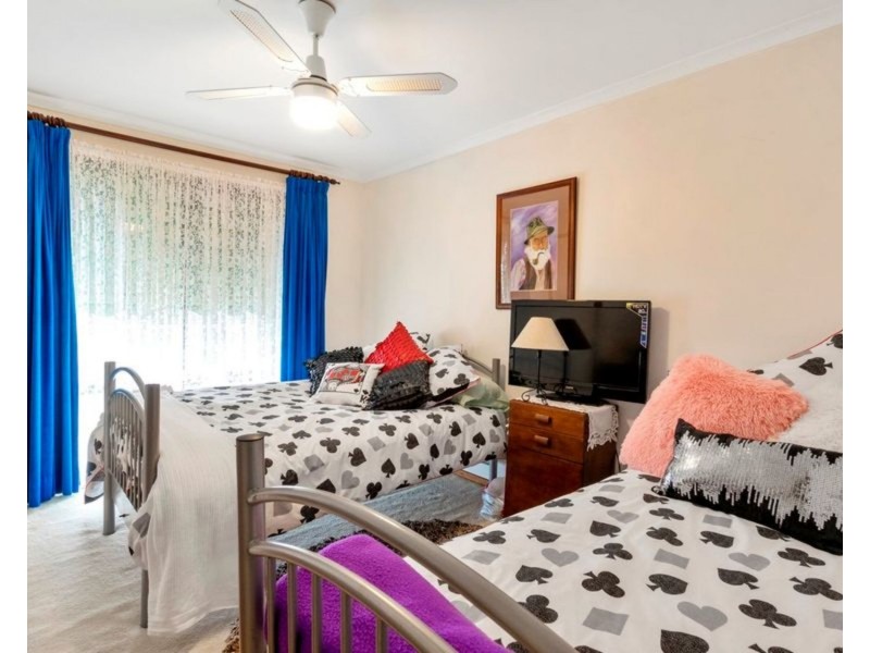 7 Davies Street, Darley VIC 3340