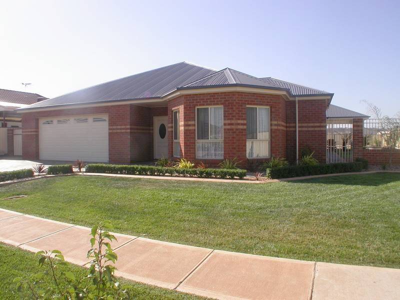 4 Judann Court, Bacchus Marsh VIC 3340